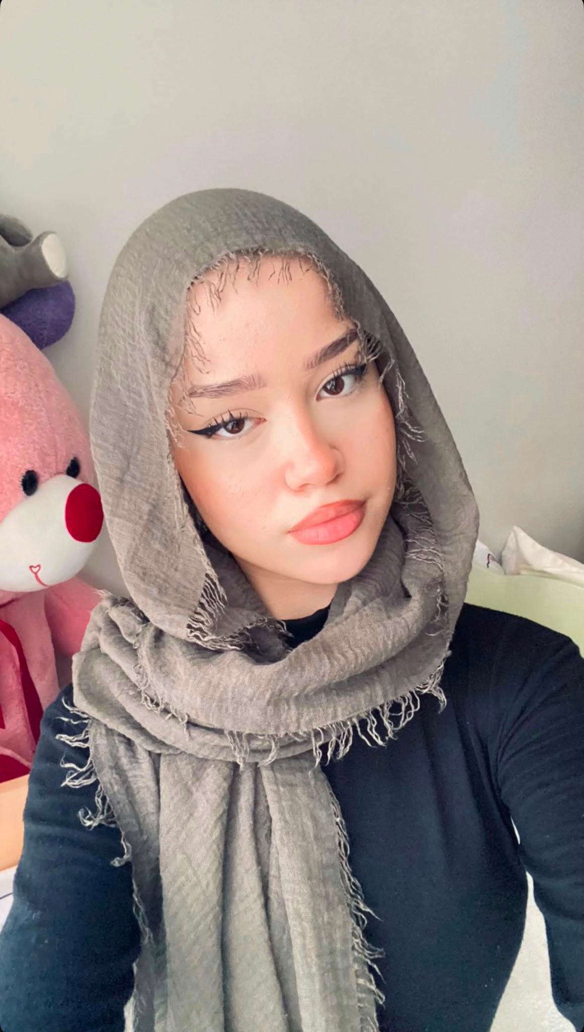 Side Sadık ve Güzel Kadın Escort Bayan Nisa