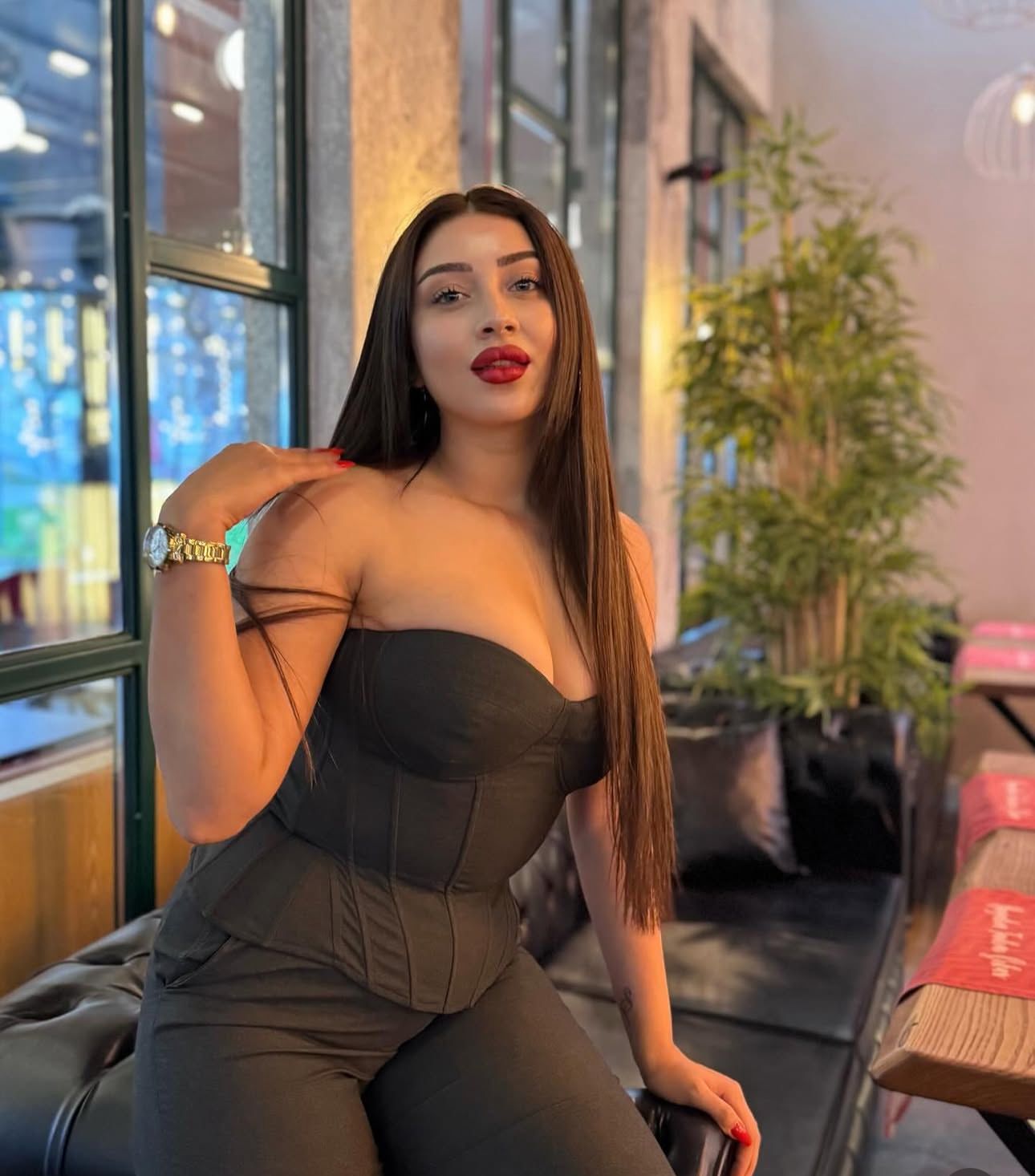 Side Zengin Enerji Bayan Escort Azra